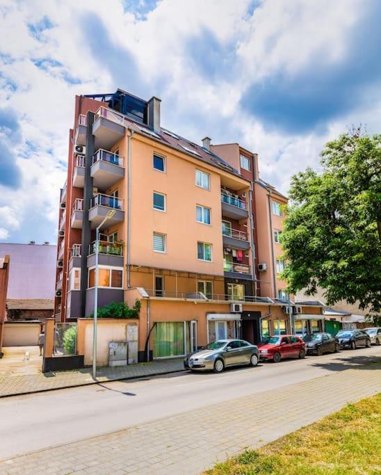 The Little Beauty Next To Old Town & Kapana Apartment Plovdiv Ngoại thất bức ảnh